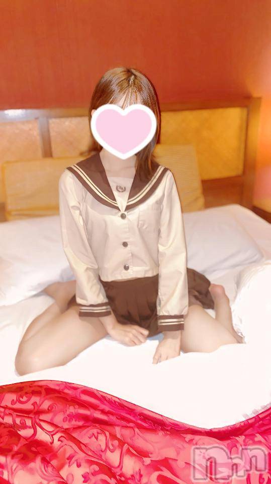 長岡デリヘル純・無垢(ジュンムク) はすみ(21)の10月3日写メブログ「しれっと、、、🔰」