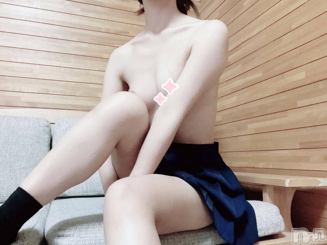 新潟手コキ新潟風俗Noel-ノエル-(ノエル)ゆう(24)の2024年10月19日写メブログ「ジメジメ｡ﾟ(¯ㅿ¯υ)ﾟ｡」