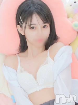 ねる(19) 身長165cm、スリーサイズB86(C).W55.H84。新潟デリヘル Las Vegas(ラスベガス)在籍。