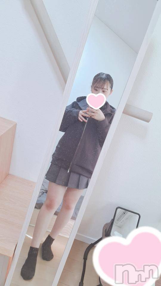 新潟デリヘル奥様特急 新潟店(オクサマトッキュウニイガタテン) ぼたん(23)の10月11日写メブログ「おつかれさまです🤗」