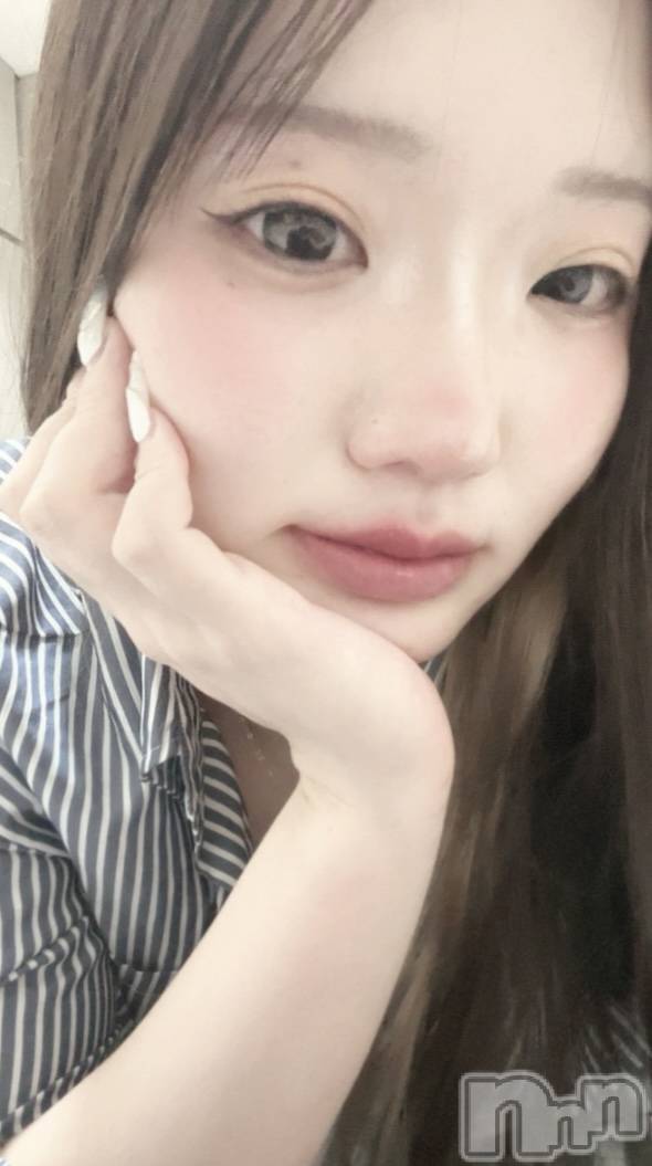 新潟デリヘル奥様特急 新潟店(オクサマトッキュウニイガタテン)りろ(26)の2024年10月23日写メブログ「おちゅかれま🩷」