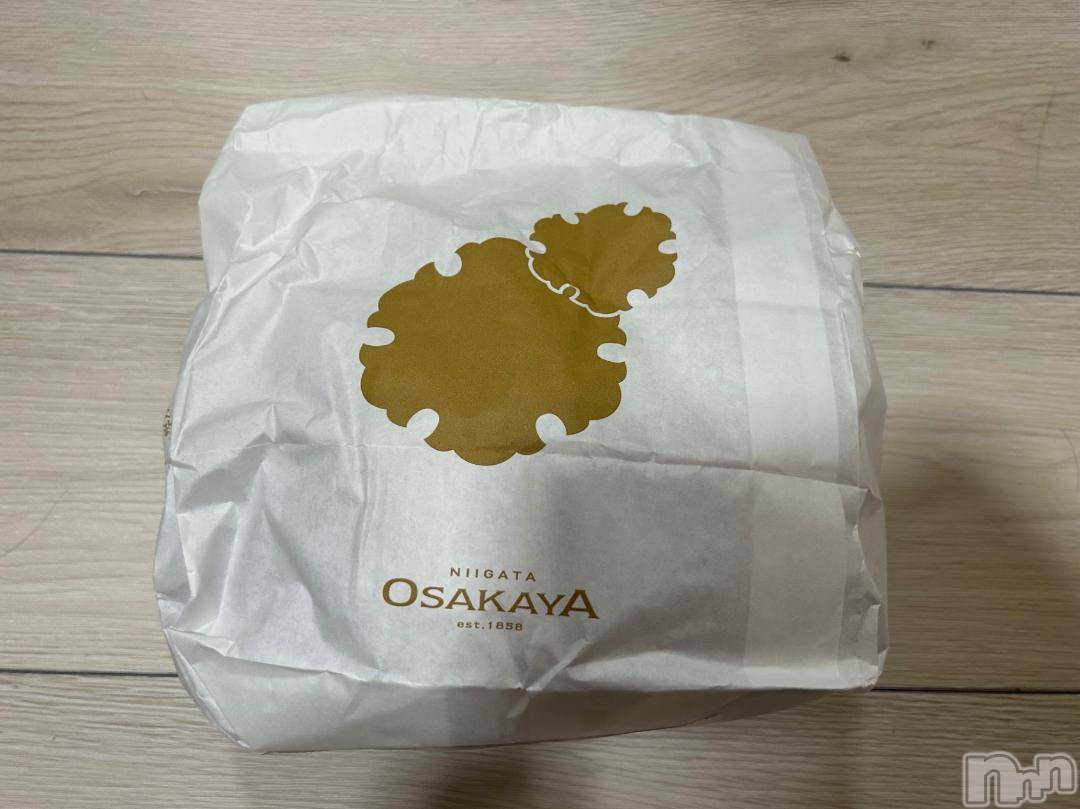 新潟デリヘル奥様特急 新潟店(オクサマトッキュウニイガタテン)りろ(26)の2024年10月19日写メブログ「ありがとう🥰」