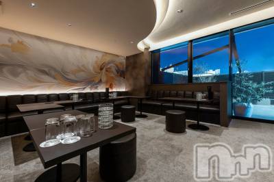 ���ܱ�������Х��顦����� Lounge e'nne(�饦�󥸥����)��Ź�ޥ��᡼������
