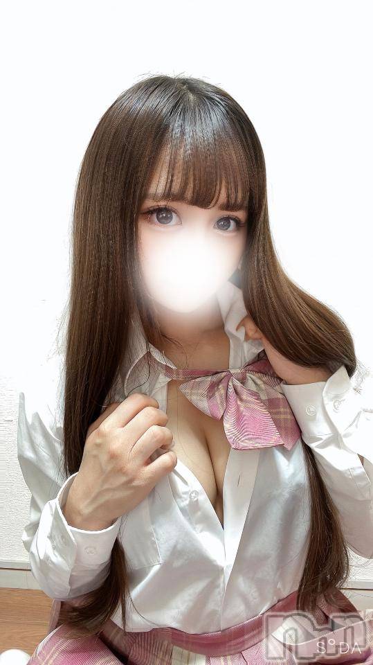 長岡デリヘル純・無垢(ジュンムク) ろあ(21)の10月10日写メブログ「E乳に挟まれたい？」