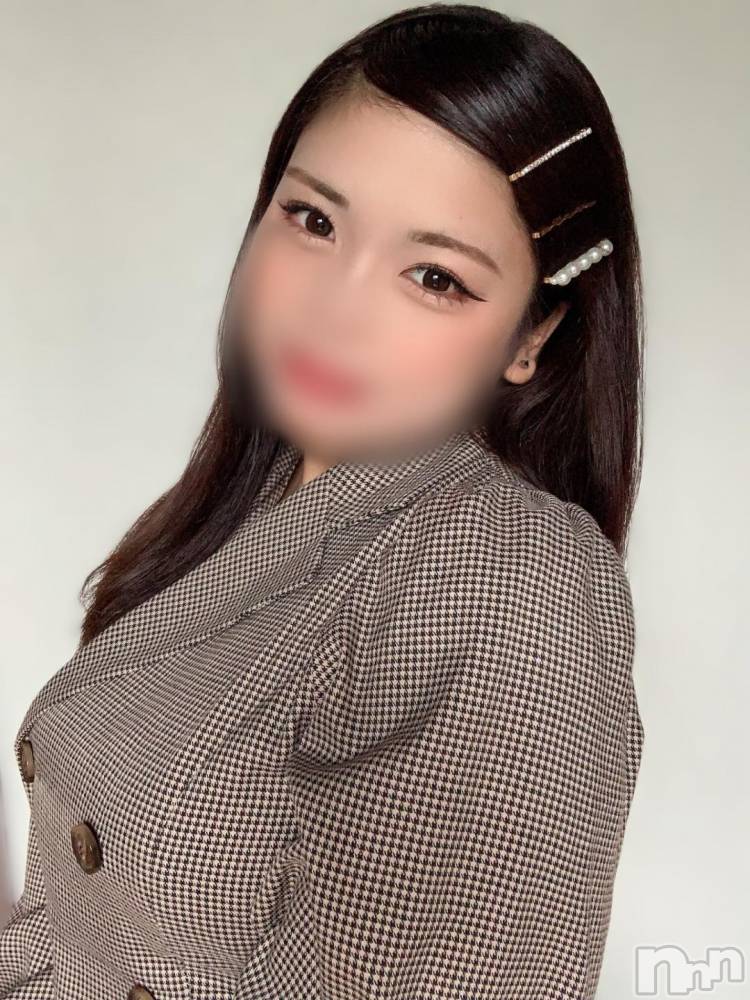 新潟デリヘル奥様特急 新潟店(オクサマトッキュウニイガタテン) ひみか(20)の10月23日写メブログ「次回18時から‼️」