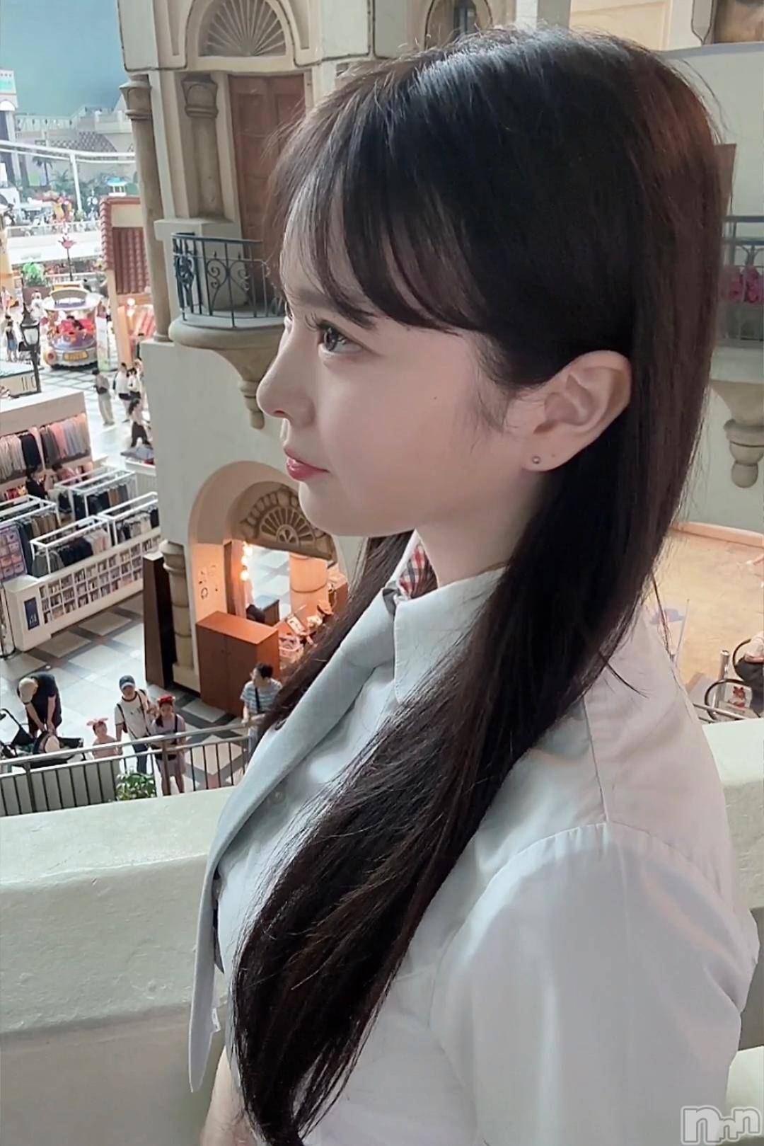 長岡デリヘルROOKIE(ルーキー)ほのか☆プラチナ(19)の2024年10月21日写メブログ「横顔、好き？💞」