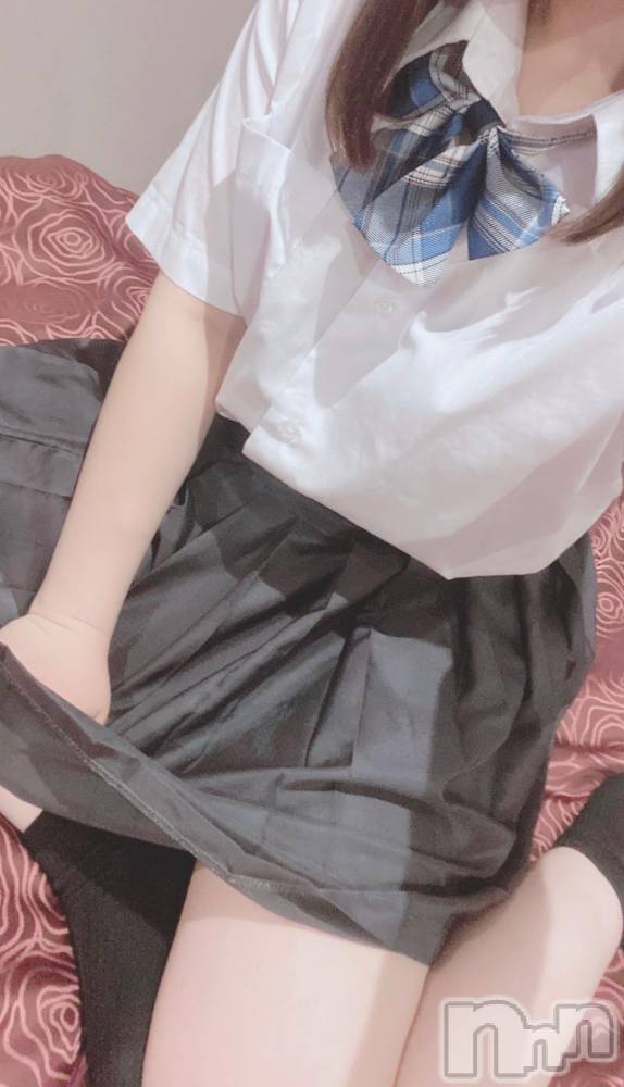 新潟手コキsleepy girl(スリーピーガール) 新人りいさちゃん(20)の10月20日写メブログ「気持ちよかったね🫰🏻💜」