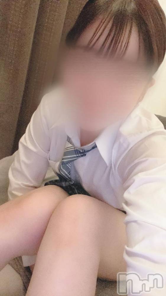 新潟手コキsleepy girl(スリーピーガール) 新人りいさちゃん(20)の6月1日写メブログ「おはよう🍒」