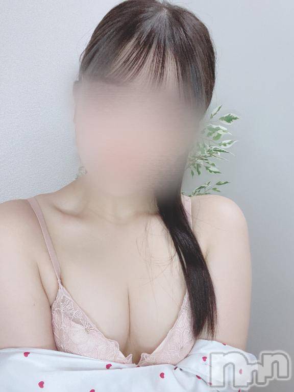 新潟手コキsleepy girl(スリーピーガール)新人りいさちゃん(20)の2025年8月14日写メブログ「会いたいな、、」