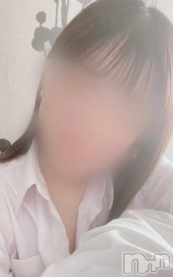 新潟手コキ sleepy girl(スリーピーガール) 新人りいさちゃん(20)の10月20日写メブログ「おやすみなさい🌙🤎」