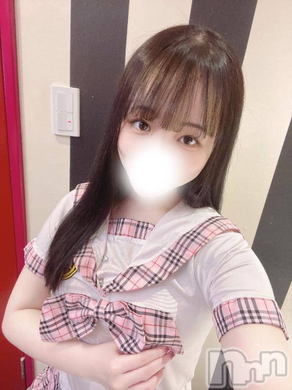 長岡デリヘル純・無垢(ジュンムク) つも(21)の5月9日写メブログ「🐣えっちなこと…しよ？🎀」