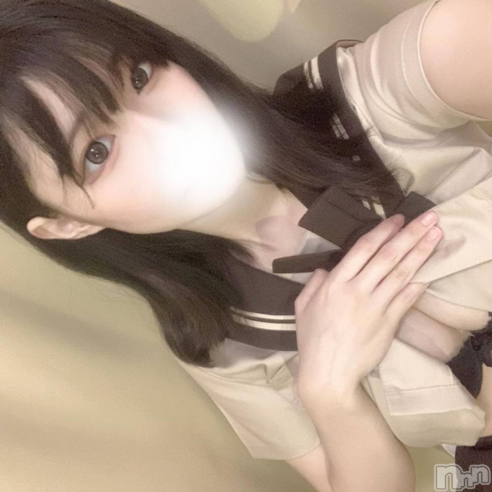 長岡デリヘル純・無垢(ジュンムク) えこ(19)の10月18日写メブログ「🎀放課後、まだ帰さないで？🎀」