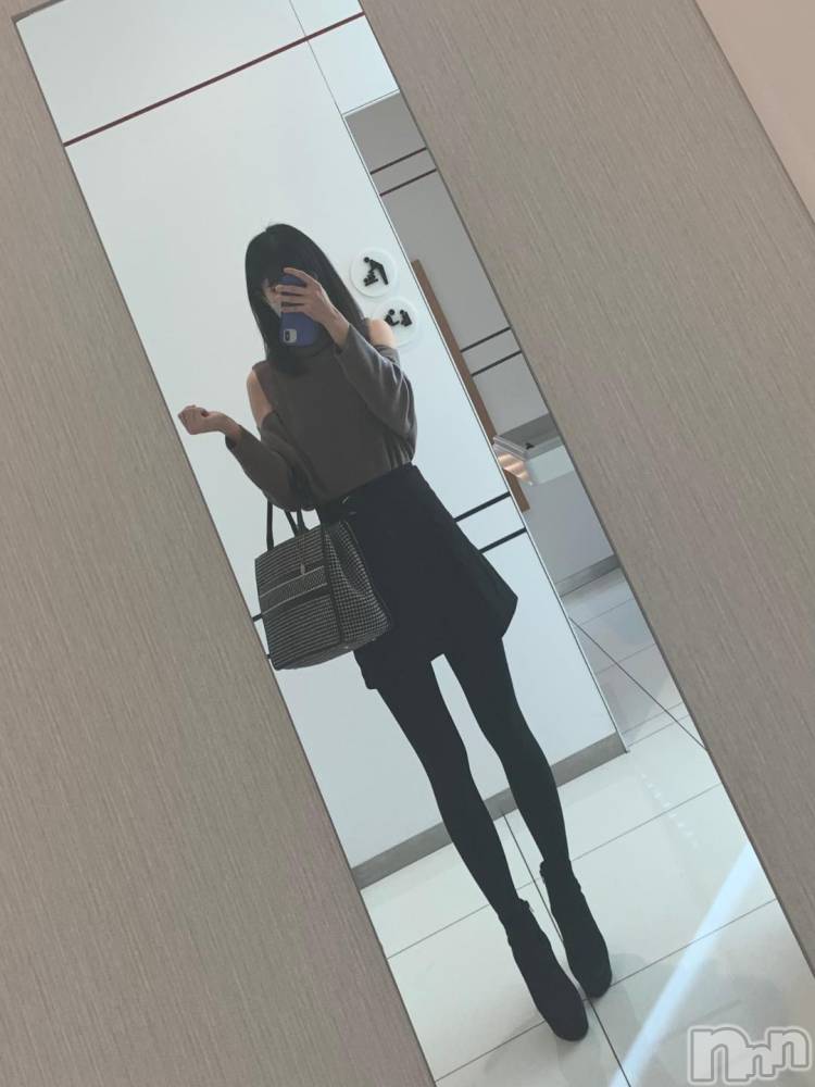長岡デリヘル純・無垢(ジュンムク) えこ(19)の10月21日写メブログ「🎀気分は男優🎀」