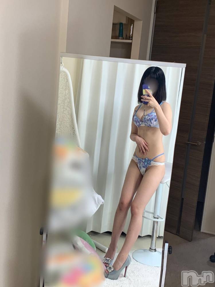 長岡デリヘル純・無垢(ジュンムク) えこ(19)の10月23日写メブログ「🎀さいごだよ🎀」