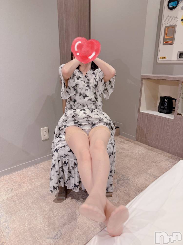 新潟人妻デリヘル熟女の風俗 最終章(ジュクジョノフウゾクサイシュウショウ) しなの(45)の6月28日写メブログ「こんにちは」