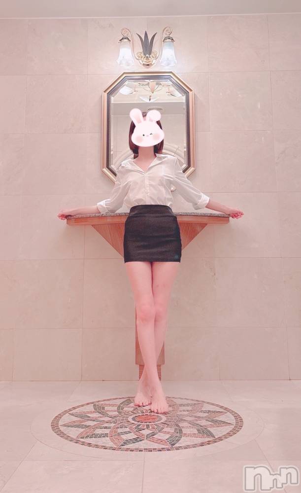 新潟人妻デリヘル熟女の風俗 最終章(ジュクジョノフウゾクサイシュウショウ) しなの(45)の8月2日写メブログ「待機」