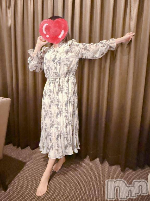 新潟人妻デリヘル熟女の風俗 最終章(ジュクジョノフウゾクサイシュウショウ)しなの(45)の2025年7月3日写メブログ「ラスト枠」