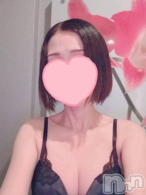 新潟人妻デリヘル熟女の風俗 最終章(ジュクジョノフウゾクサイシュウショウ)しなの(45)の2025年8月9日写メブログ「お盆」