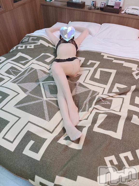 新潟人妻デリヘル熟女の風俗 最終章(ジュクジョノフウゾクサイシュウショウ)しなの(45)の2025年8月25日写メブログ「イチャイチャ♡」