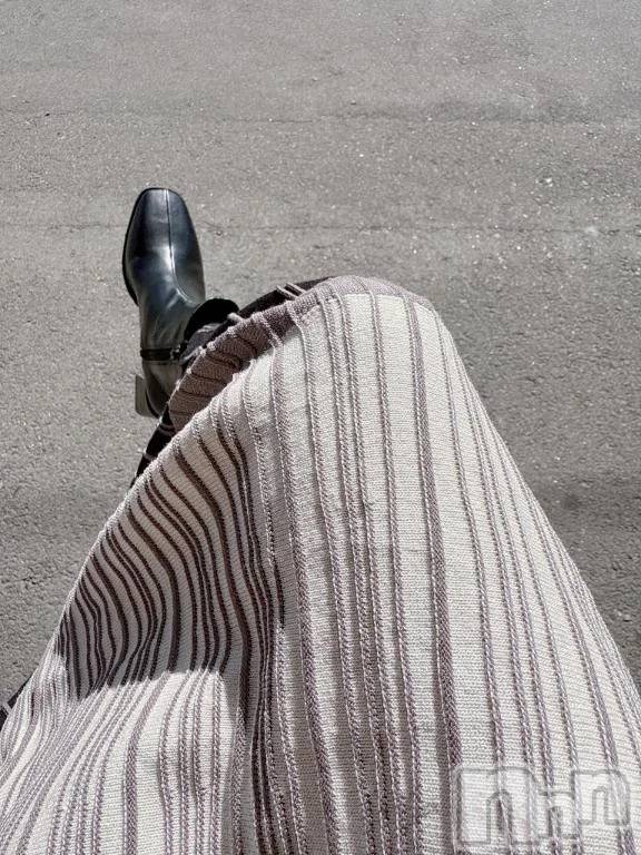 新潟デリヘル熟女の風俗 最終章(ジュクジョノフウゾクサイシュウショウ)しなの(45)の2025年10月28日写メブログ「こんにちは」