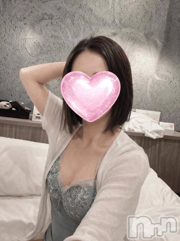 新潟デリヘル熟女の風俗 最終章(ジュクジョノフウゾクサイシュウショウ)しなの(45)の2026年4月16日写メブログ「むふふ」