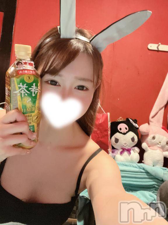 新潟ソープ新潟バニーコレクション(ニイガタバニーコレクション)メア(24)の2025年11月30日写メブログ「目が合ってきゅんてして🫰🏻💗」