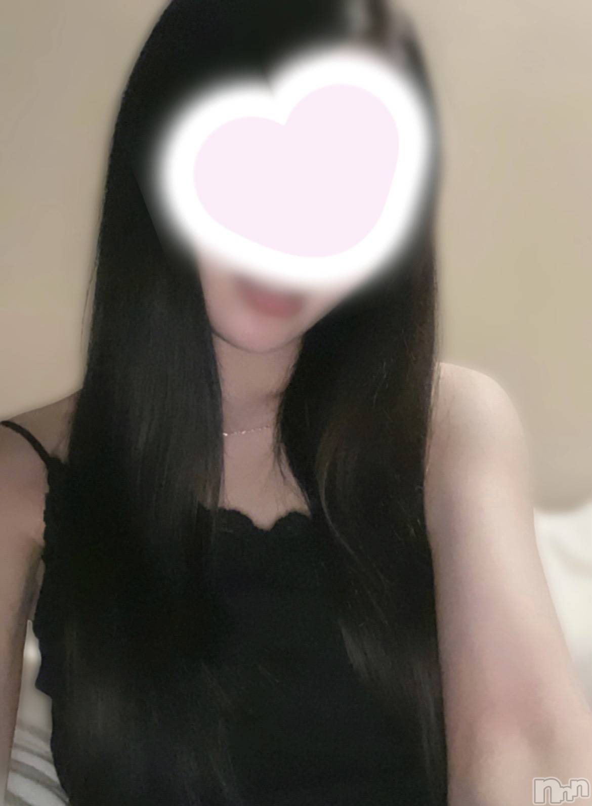 新潟デリヘルアンフィール-地元新潟の厳選された素人女性のみ-(アンフィール)【新人】らら★韓国アイドル系(18)の2025年8月2日写メブログ「今日の私💛」