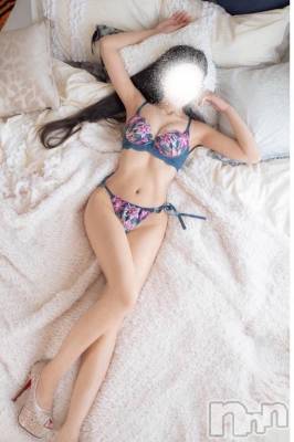 ひまわり☆ゴールド(22) 身長156cm、スリーサイズB83(C).W56.H85。長岡デリヘル 美女図鑑 長岡店(ビジョズカンナガオカテン)在籍。
