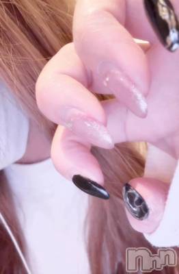 松本発デリヘル VANILLA(バニラ) にこ(18)の5月3日写メブログ「電波ァ！！ビビビ」