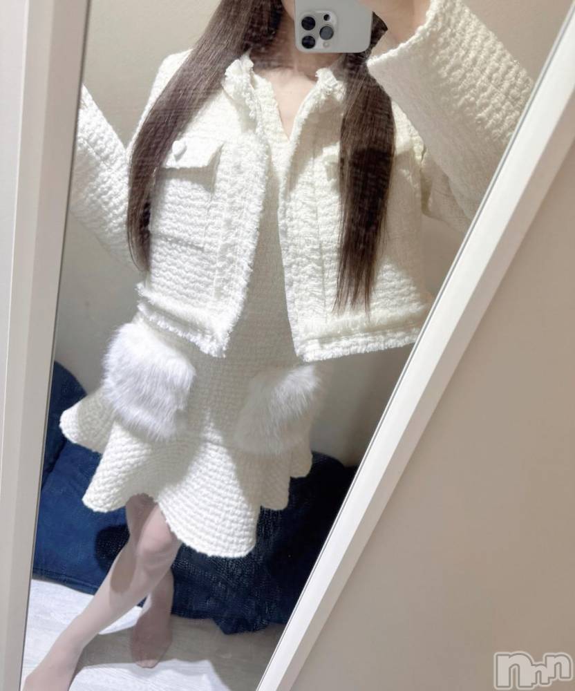 新潟デリヘル新潟デリヘル倶楽部(ニイガタデリヘルクラブ) みお(25)の12月9日写メブログ「出勤🌙」