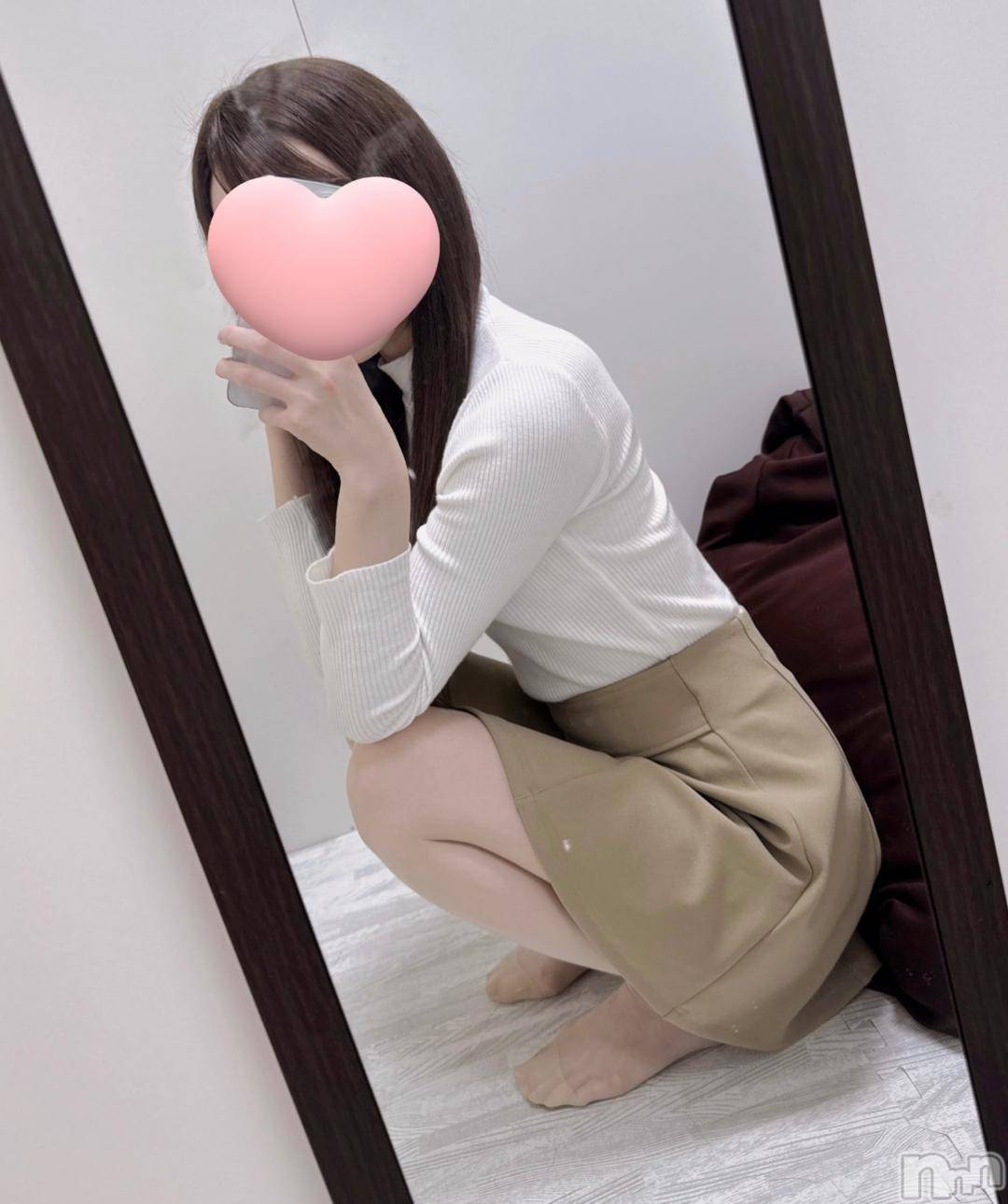 新潟デリヘル新潟デリヘル倶楽部(ニイガタデリヘルクラブ)みお(25)の2024年12月6日写メブログ「出勤🌷」