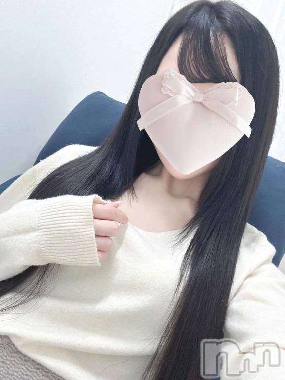 新潟デリヘル新潟デリヘル倶楽部(ニイガタデリヘルクラブ)みお(25)の2025年11月22日写メブログ「結局黒髪が最強💇🏻‍♀️🖤」
