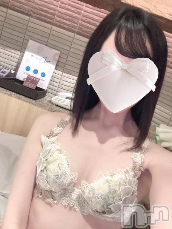 新潟デリヘル新潟デリヘル倶楽部(ニイガタデリヘルクラブ)みお(25)の2026年3月10日写メブログ「いるよーっ🐈🤍」