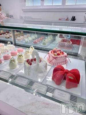 新潟デリヘル 新潟デリヘル倶楽部(ニイガタデリヘルクラブ) みお(25)の10月3日写メブログ「おきに🍰🤍」
