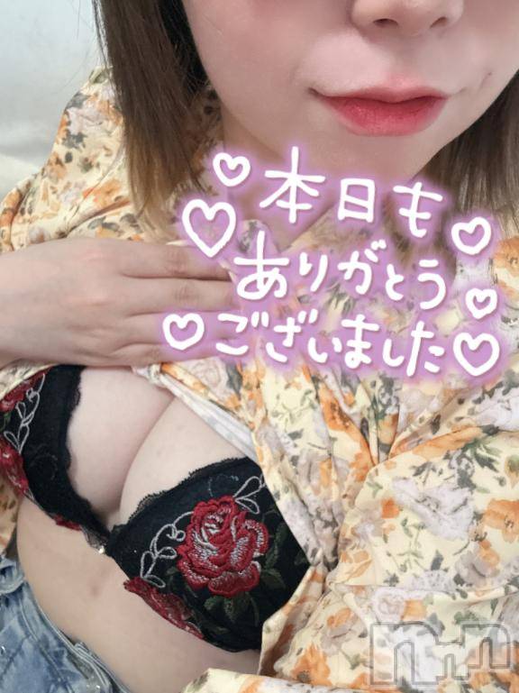 新潟デリヘル奥様特急 新潟店(オクサマトッキュウニイガタテン)しのん(25)の2024年12月25日写メブログ「おやすみん」