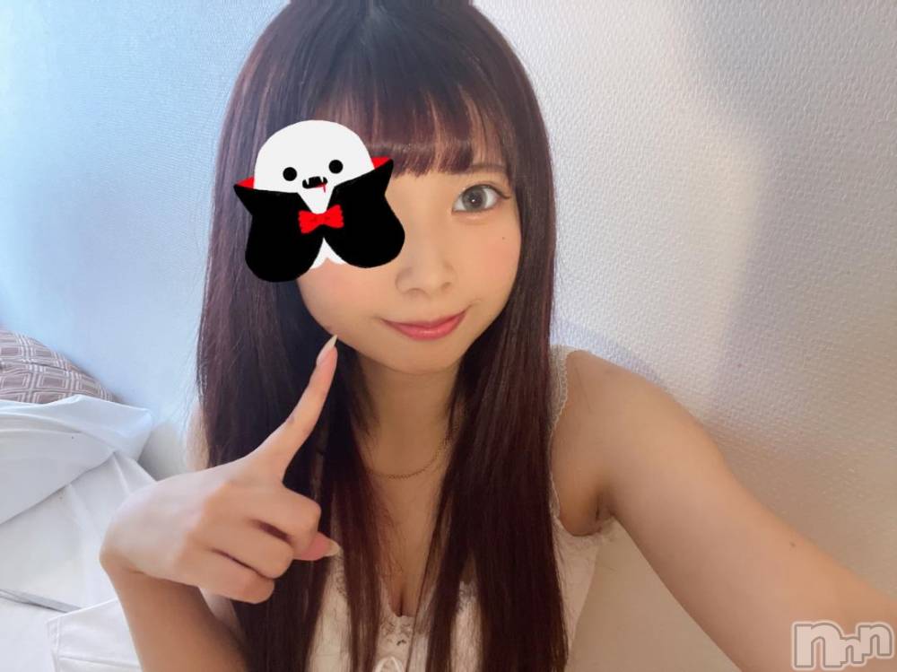 長岡デリヘルROOKIE(ルーキー) にじの(18)の10月29日写メブログ「白い…🤍まっしろ」