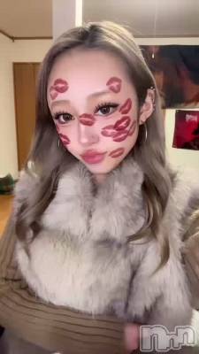 👸