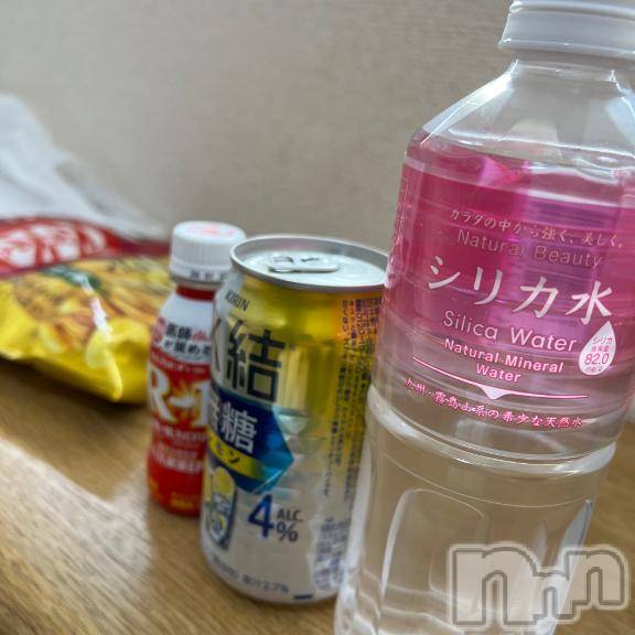 新潟デリヘル奥様特急 新潟店(オクサマトッキュウニイガタテン) ゆうり(20)の1月6日写メブログ「二羽のうさぎ☆201のおにいさん」