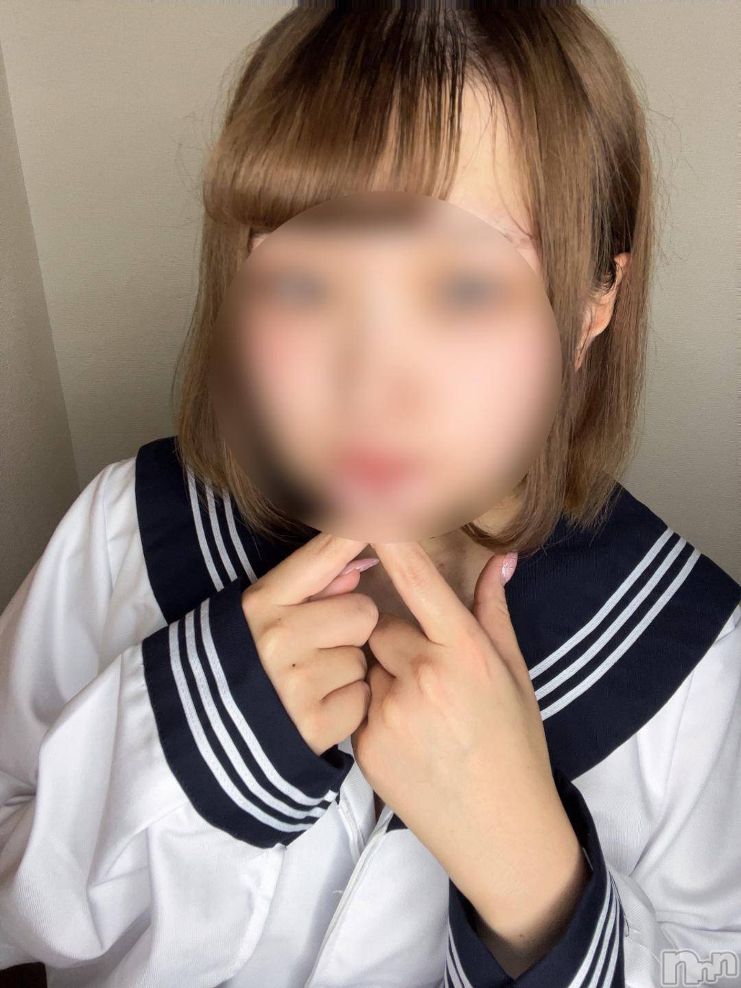 新潟デリヘル奥様特急 新潟店(オクサマトッキュウニイガタテン)ゆうり(20)の2024年11月1日写メブログ「おはよ( ˶˙ᵕ˙˶ )☀️」
