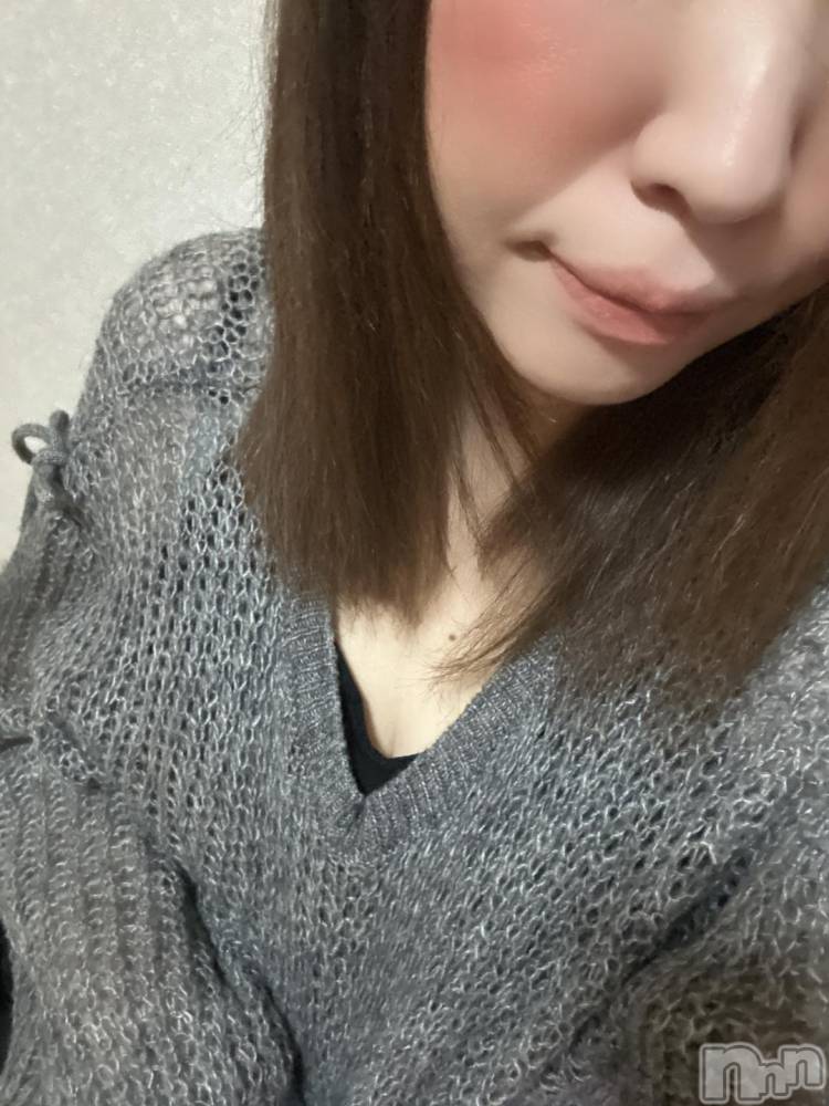 上越デリヘルHONEY(ハニー) かなで(♪)(36)の11月8日写メブログ「耳が…」