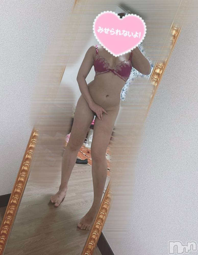 松本発デリヘルRevolution(レボリューション) 雪川まり☆神テク淫乱美女♪(21)の11月2日写メブログ「☀️あさだよ～むらむら(≡︿≡｡)」