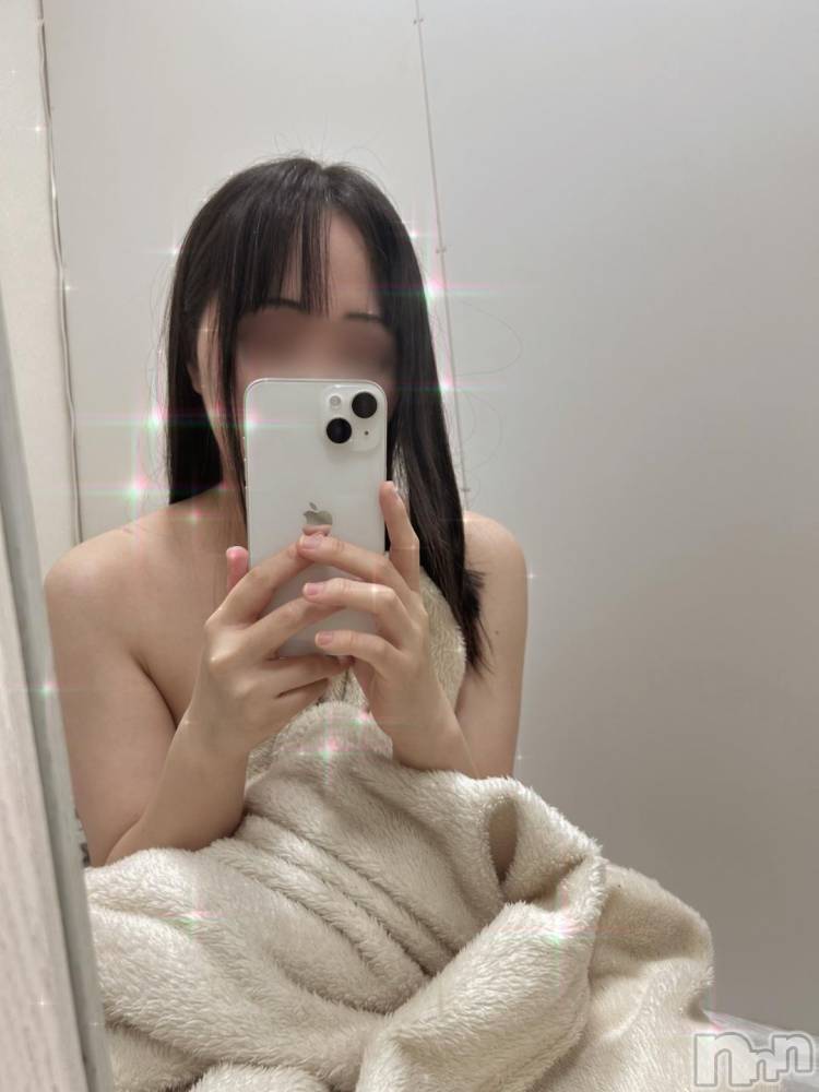 新潟デリヘル新潟デリヘル倶楽部(ニイガタデリヘルクラブ) りり(20)の11月12日写メブログ「かまって、、🥲」