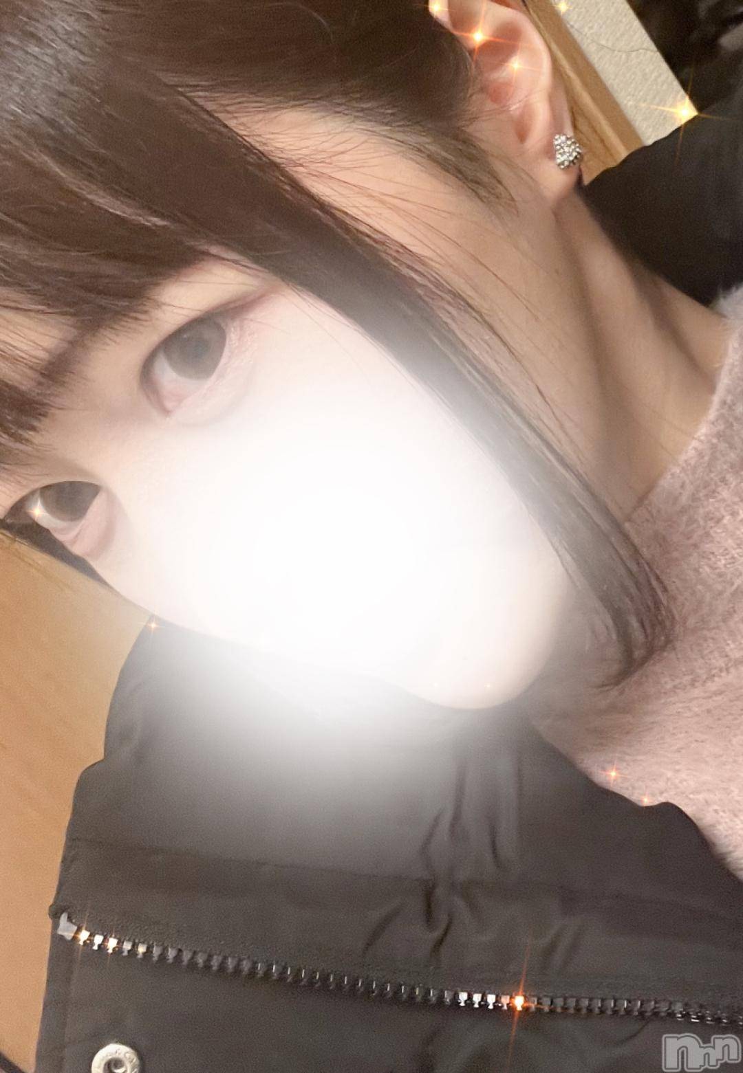 新潟デリヘル新潟デリヘル倶楽部(ニイガタデリヘルクラブ)りり(20)の2024年11月13日写メブログ「お･れ･い♡♡」