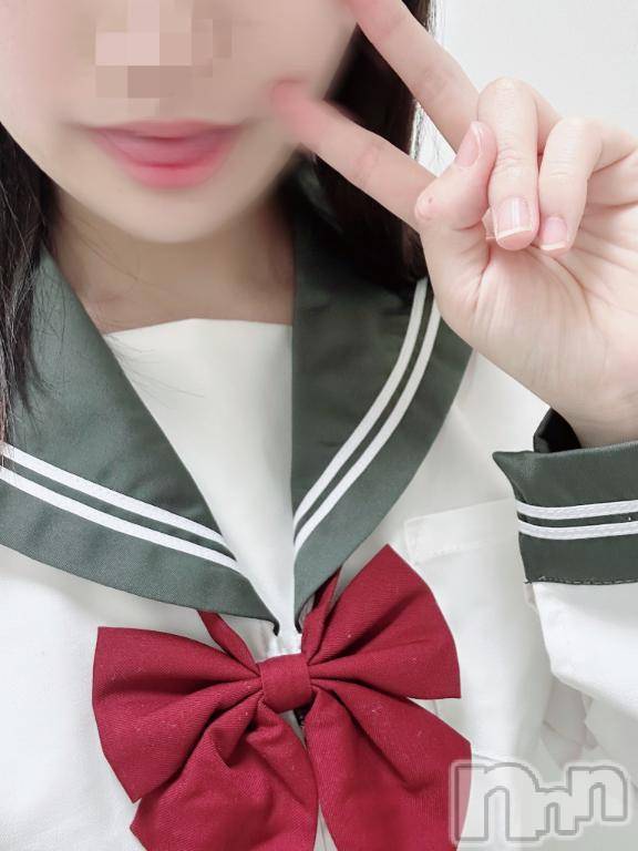 新潟デリヘル新潟デリヘル倶楽部(ニイガタデリヘルクラブ)りり(20)の2025年1月13日写メブログ「おにいさまへ👦🏻🤍」