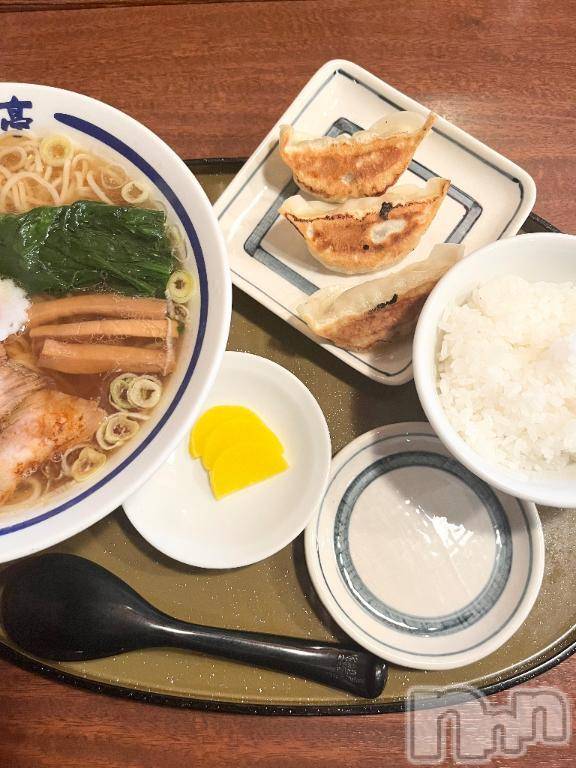 新潟デリヘル新潟デリヘル倶楽部(ニイガタデリヘルクラブ)りり(20)の2025年2月21日写メブログ「🍜×3✨️」