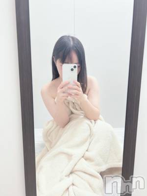 新潟デリヘル 新潟デリヘル倶楽部(ニイガタデリヘルクラブ) りり(20)の11月8日写メブログ「全裸待機🏘️」