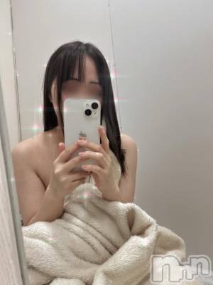 新潟デリヘル 新潟デリヘル倶楽部(ニイガタデリヘルクラブ) りり(20)の11月12日写メブログ「かまって、、🥲」