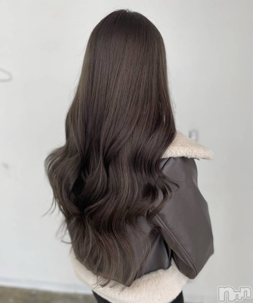 ��Ʋ���ʥå��������륺�С�LOUNGE ICHI ������(�饦�󥸥���) �����ߤ���1��6���̥�֥�����🎍🤍��