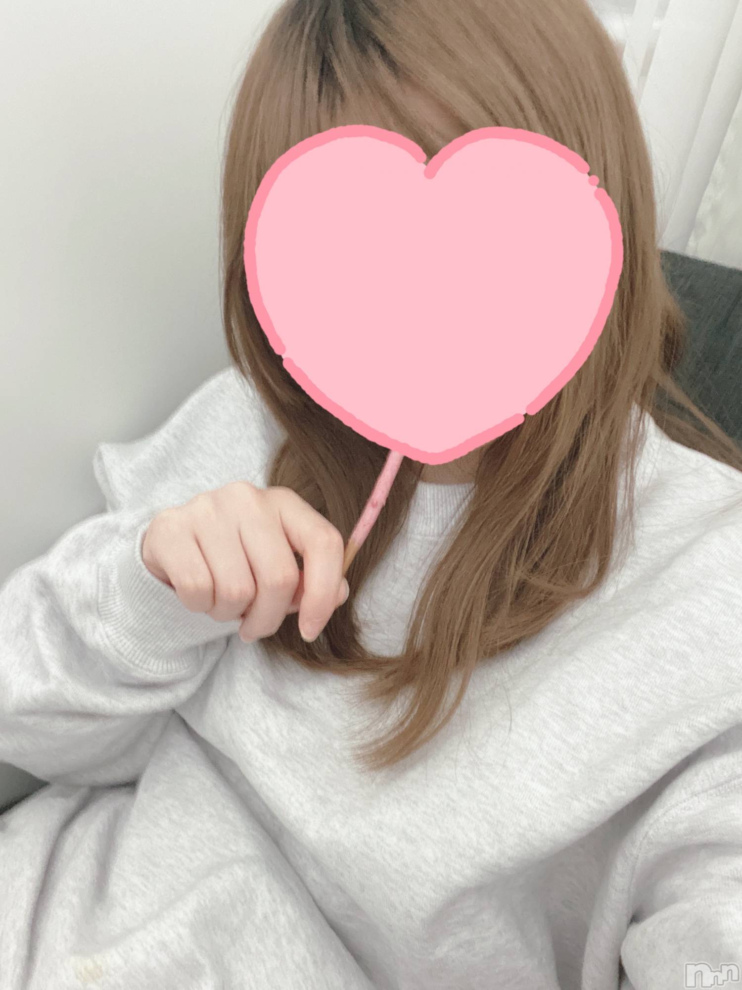 新潟デリヘルCherish Amulet(チェリッシュ アミュレット)ゆあ(23)の2024年11月27日写メブログ「ポッキーゲームする？」