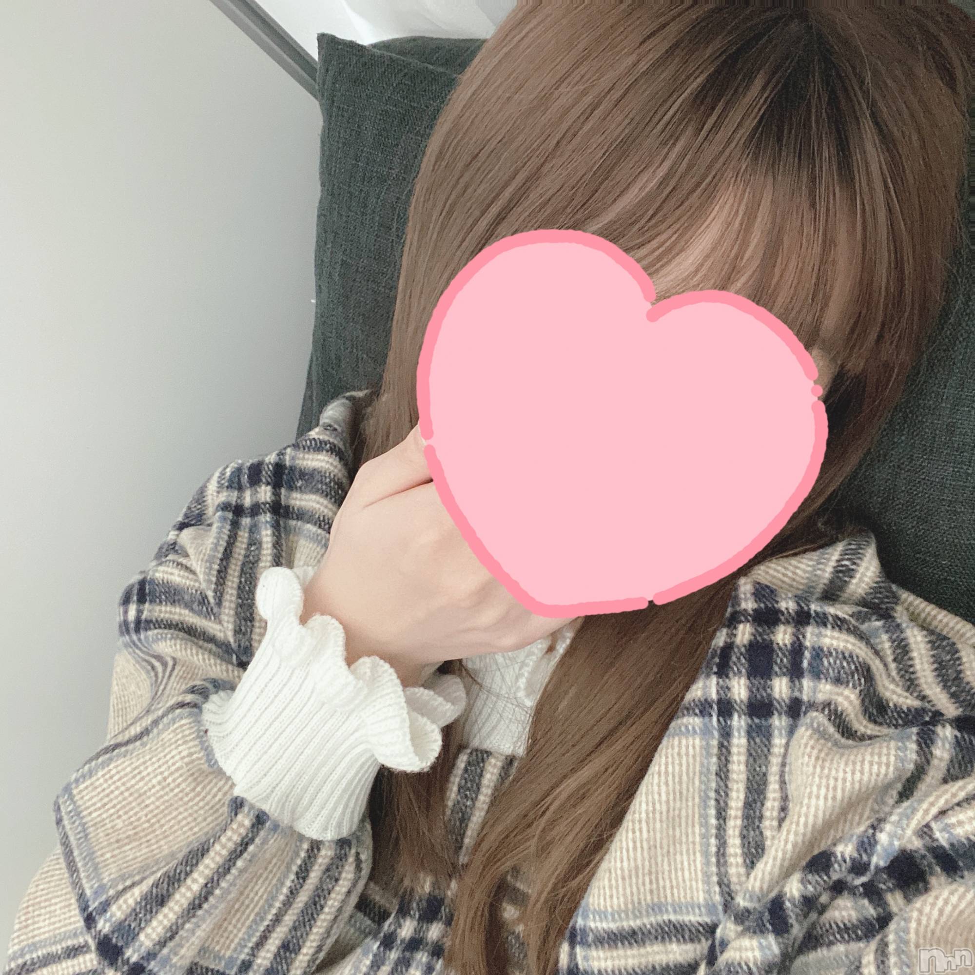 新潟デリヘルCherish Amulet(チェリッシュ アミュレット)ゆあ(23)の2024年12月20日写メブログ「あの子のスカートの中」